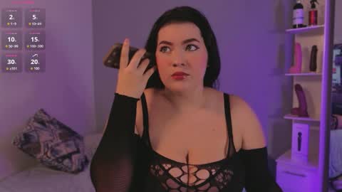 Snapshot of ale_silvanna chatting on 05.15.26 Silvanna online show from 05.15.26