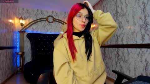 Aleja Online  GTM-5 700 1400 online show from 02.23.26