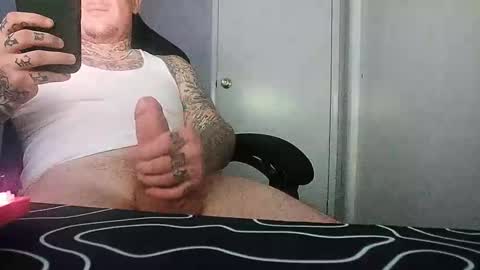 Snapshot of alecorion94 chatting on 01.31.25 alecorion94 online show from 01.31.25