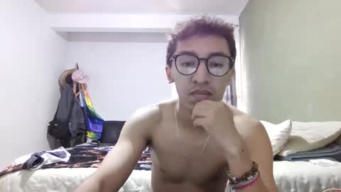 aleexrune online show from 10.10.25