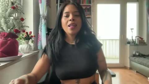 Alejandra online show from 01.12.26