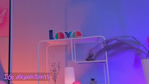 Snapshot of alejamillan1 chatting on 05.21.26 night GTM -5 online show from 05.21.26