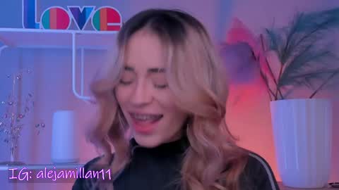 Snapshot of alejamillan1 chatting on 06.02.26 night GTM -5 online show from 06.02.26