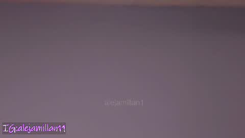Snapshot of alejamillan1 chatting on 07.08.26 night GTM -5 online show from 07.08.26