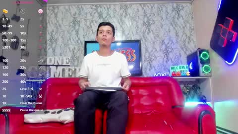 Snapshot of alejandra_and_james chatting on 03.12.26 Alejandra and James online show from 03.12.26