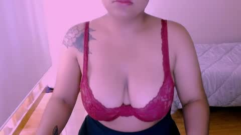 Snapshot of alejandra_conde chatting on 04.10.26 Alejandra online show from 04.10.26