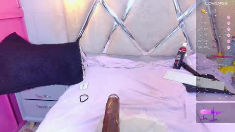 Snapshot of alejandra_martinss chatting on 03.07.25 alejandra martins online show from 03.07.25