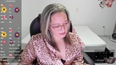 alejandra online show from 02.05.25