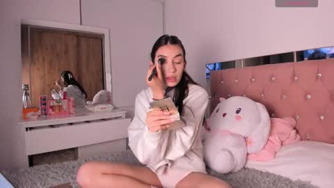alejandraaa_ online show from 10.09.25
