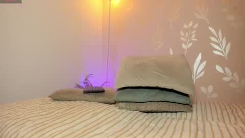 alejandra Independent model online show from 01.09.26