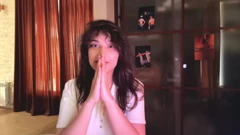 Snapshot of alejandrinagellis chatting on 07.21.26 Hanna online show from 07.21.26
