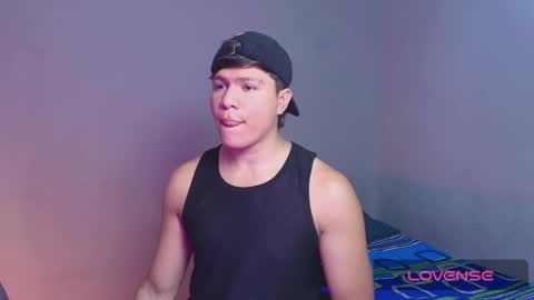 Alejandro G online show from 11.09.25