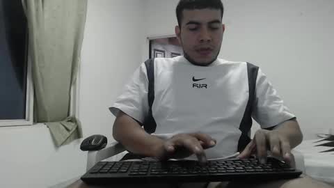 Snapshot of alejandrocock23 chatting on 03.07.25 alejandrocock online show from 03.07.25