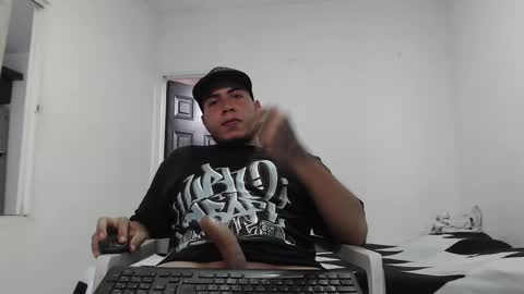 Snapshot of alejandrocock23 chatting on 03.08.25 alejandrocock online show from 03.08.25