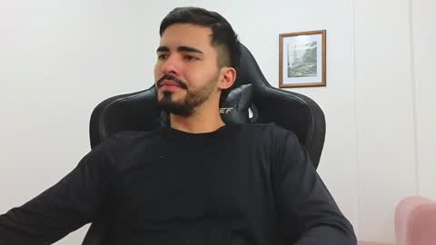 alejandroo_7 online show from 01.14.25