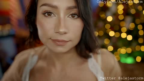 Alejandra online show from 12.11.24