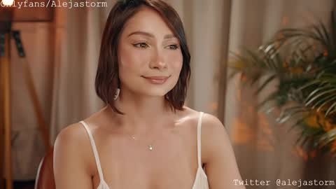 Alejandra online show from 01.11.26