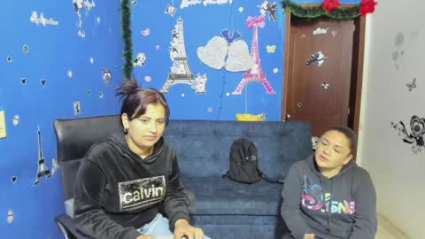 zoe and Kataleya online show from 01.23.25
