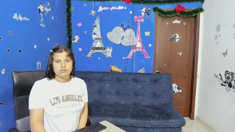 zoe and Kataleya online show from 02.04.25