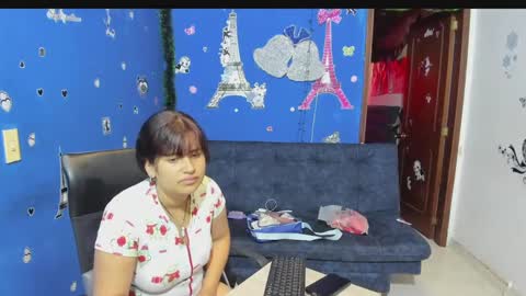 zoe and Kataleya online show from 02.11.25