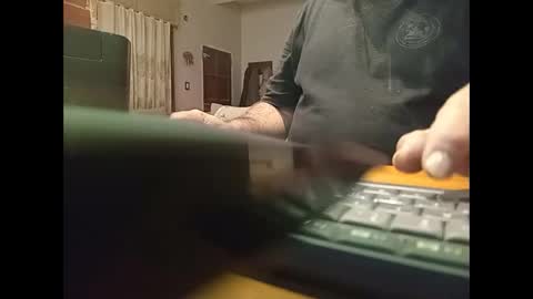 alejito16 online show from 11.11.25