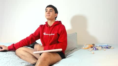 alejo_gray1 online show from 10.22.25