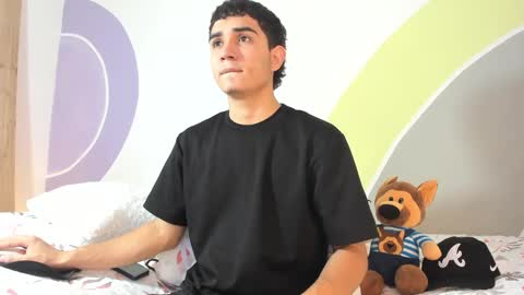 alejo_gray1 online show from 10.24.25