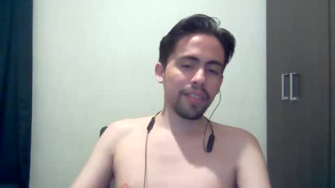 Snapshot of alejo_shy chatting on 12.28.24 alejo_shy online show from 12.28.24