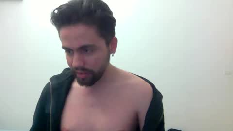 Snapshot of alejo_shy chatting on 10.20.25 alejo_shy online show from 10.20.25