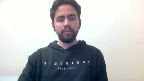 Snapshot of alejo_shy chatting on 11.04.25 alejo_shy online show from 11.04.25