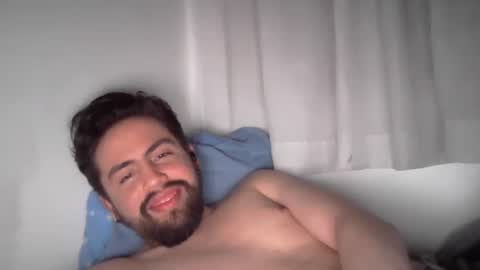 Snapshot of alejo_shy chatting on 11.11.25 alejo_shy online show from 11.11.25