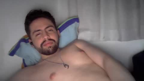 Snapshot of alejo_shy chatting on 12.01.25 alejo_shy online show from 12.01.25