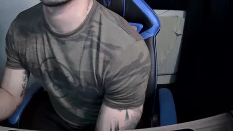 Snapshot of alejoduarte16 chatting on 01.14.26 alejoduarte16 online show from 01.14.26