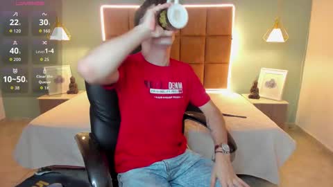 ALejoo Saenz online show from 11.21.25