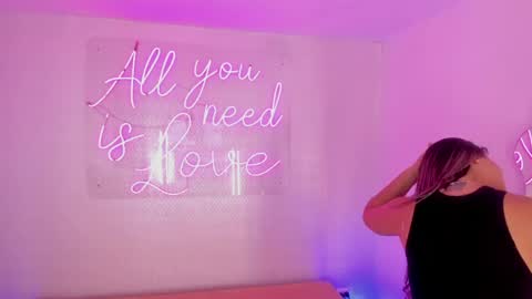 Aleksandra  online show from 04.18.26