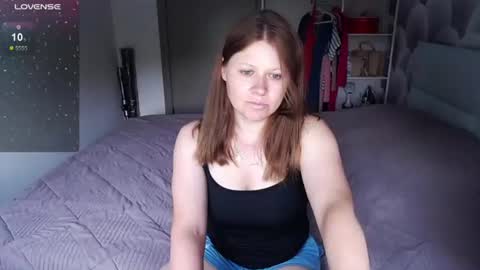 Snapshot of aleksasamui chatting on 07.20.26 Aleksa online show from 07.20.26
