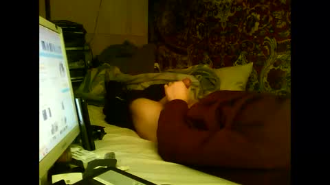 Snapshot of alekss4 chatting on 12.18.24 alekss4 online show from 12.18.24