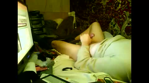 Snapshot of alekss4 chatting on 01.15.25 alekss4 online show from 01.15.25