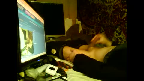 Snapshot of alekss4 chatting on 02.08.25 alekss4 online show from 02.08.25