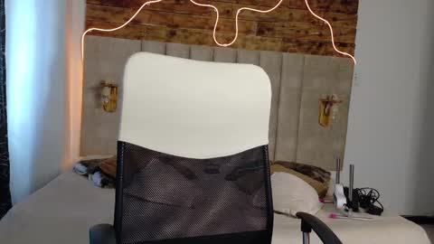 alektra_bryce online show from 09.09.25