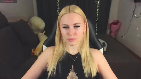 Alena online show from 02.20.25