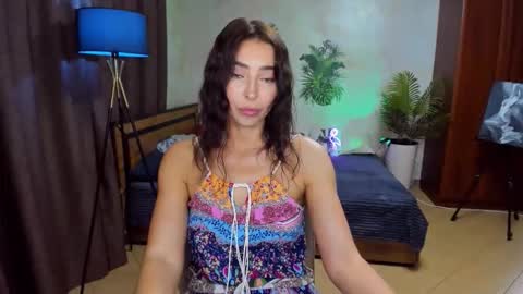 Snapshot of alenacoplan chatting on 09.11.25 AlenaCoplan online show from 09.11.25