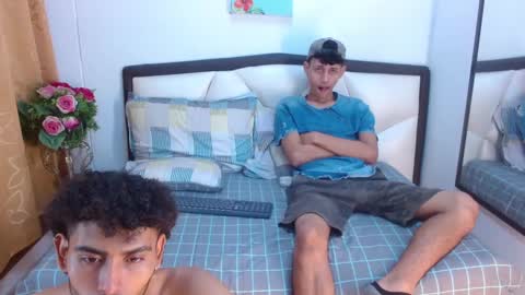 Snapshot of alenders chatting on 09.19.25 ALENDERS online show from 09.19.25