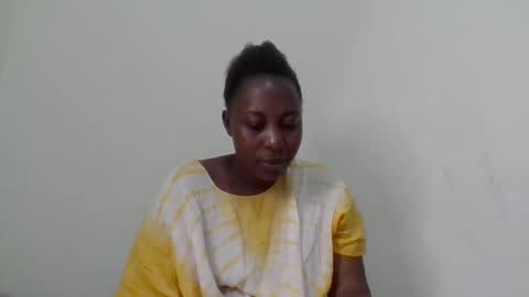 Noreen Kennth and Emilly online show from 01.28.25