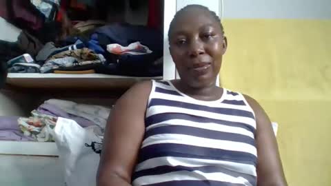 Noreen Kennth and Emilly online show from 10.20.25