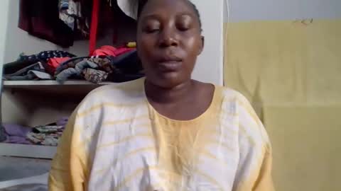 Snapshot of alesha_ chatting on 10.22.25 Noreen Kennth and Emilly online show from 10.22.25