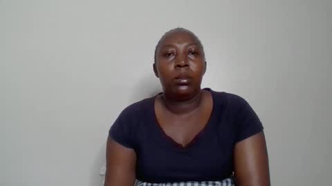 Snapshot of alesha_ chatting on 11.26.25 Noreen Kennth and Emilly online show from 11.26.25