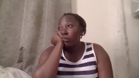 Snapshot of alesha_ chatting on 03.11.26 Noreen Kennth and Emilly online show from 03.11.26