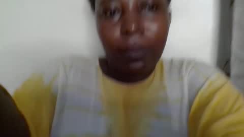 Snapshot of alesha_ chatting on 05.12.26 Noreen Kennth and Emilly online show from 05.12.26