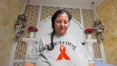 alesha_arabian_ online show from 11.24.25